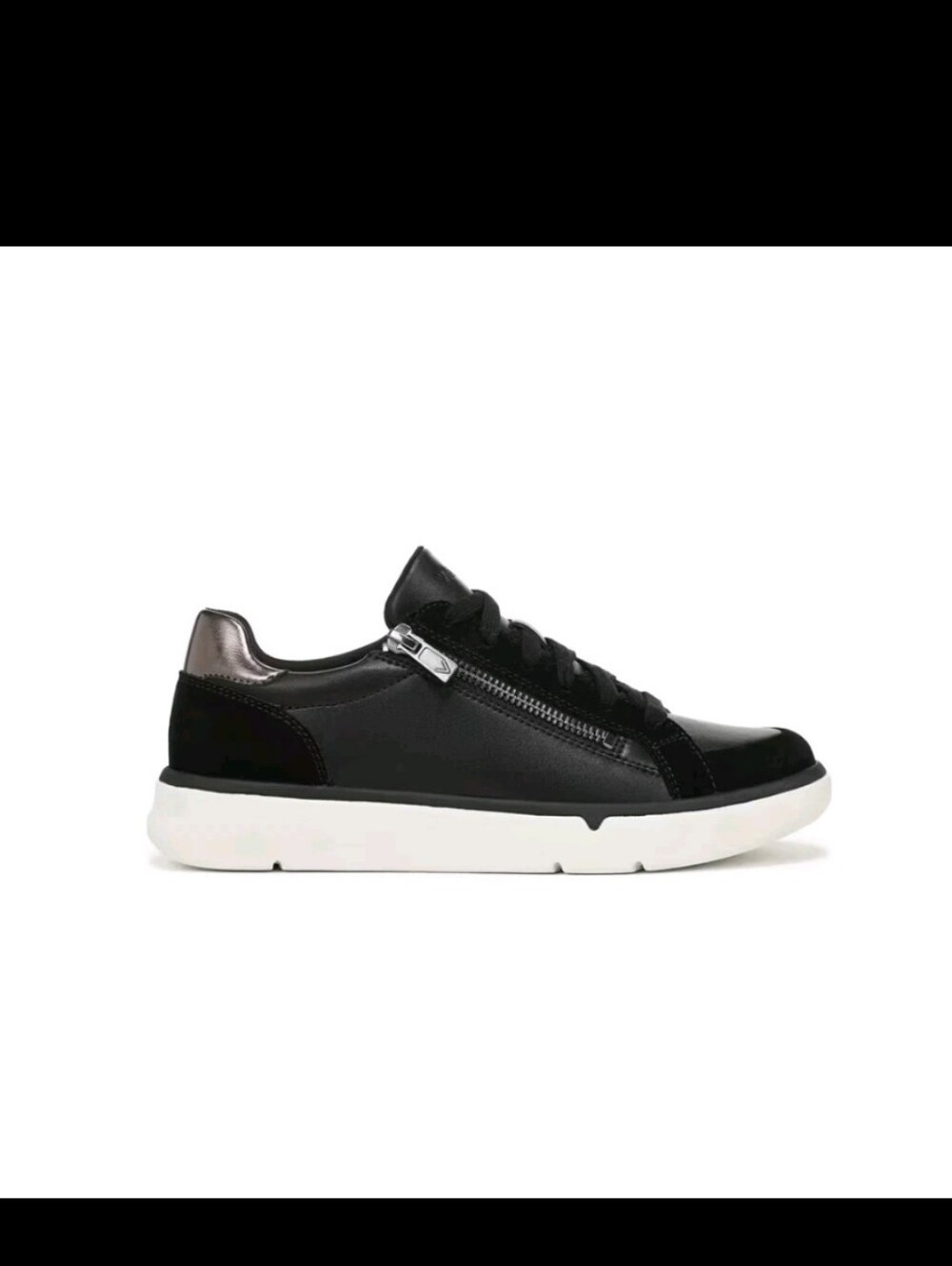 The Vionic City Walk AXS in Black Leather combines a sporty walking-shoe design